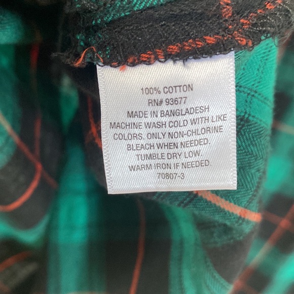 (A3) NEW St John’s Bay flannel longsleeve top, green with orange hints, Size XL - Picture 7 of 7